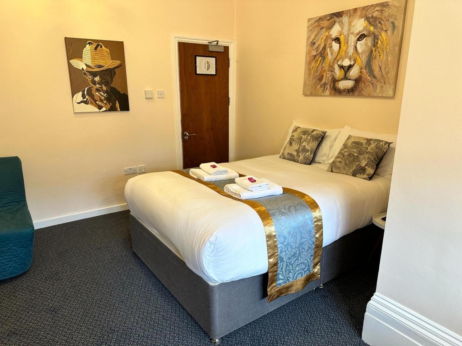 United Lodge Hotel Лондон Экстерьер фото
