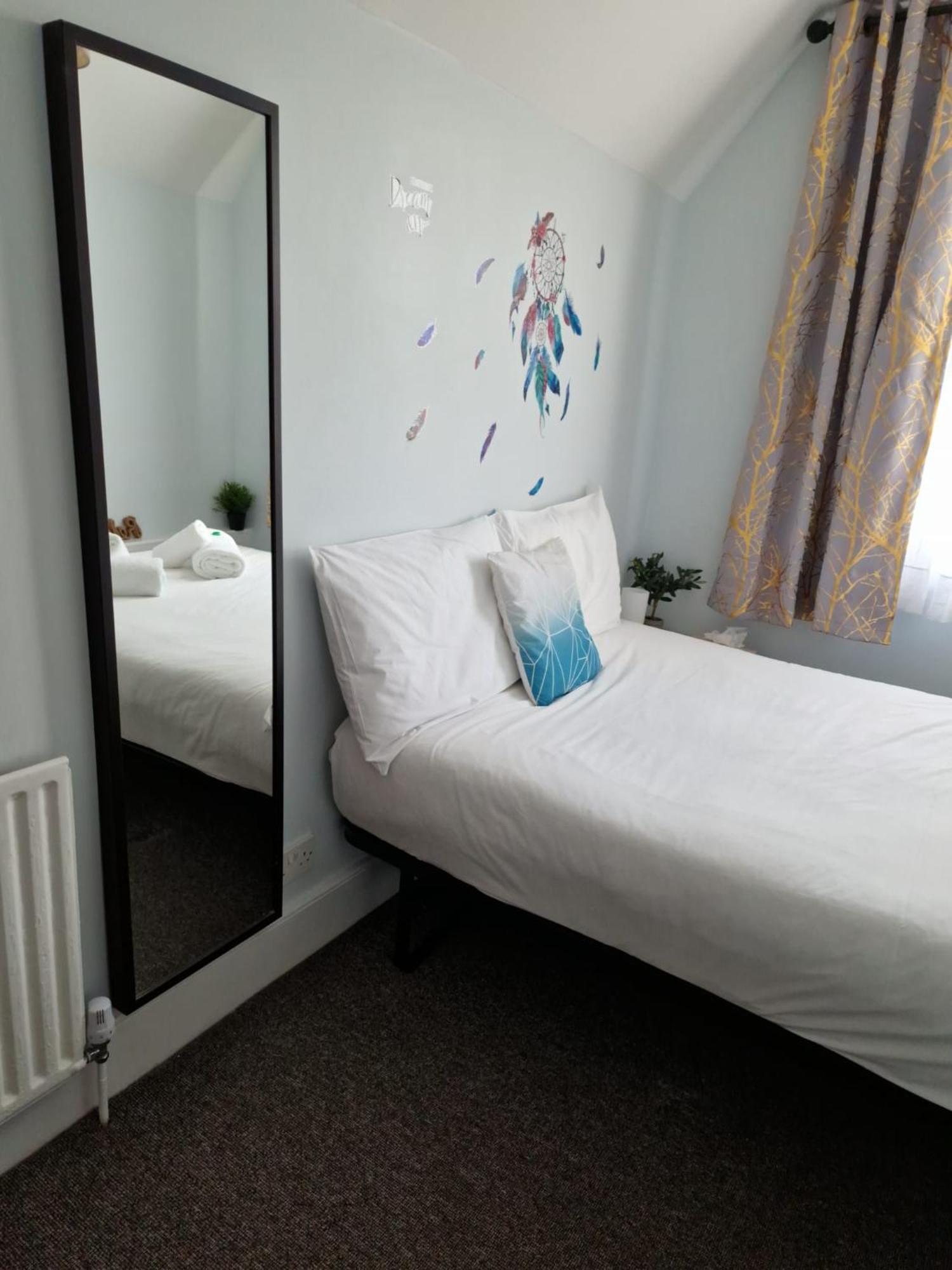United Lodge Hotel Лондон Экстерьер фото