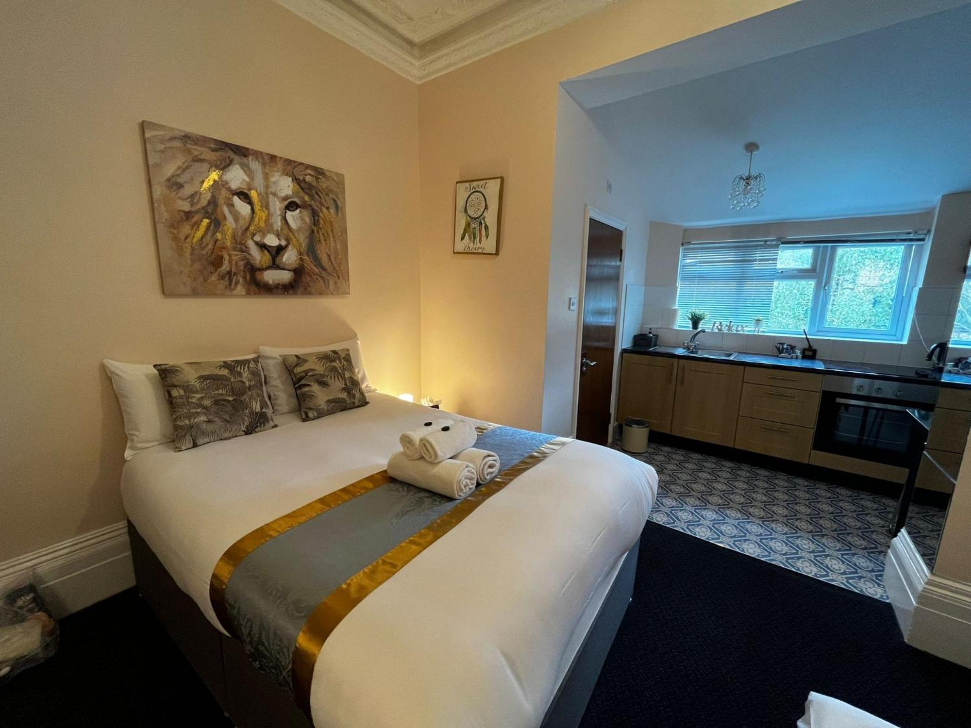 United Lodge Hotel Лондон Экстерьер фото