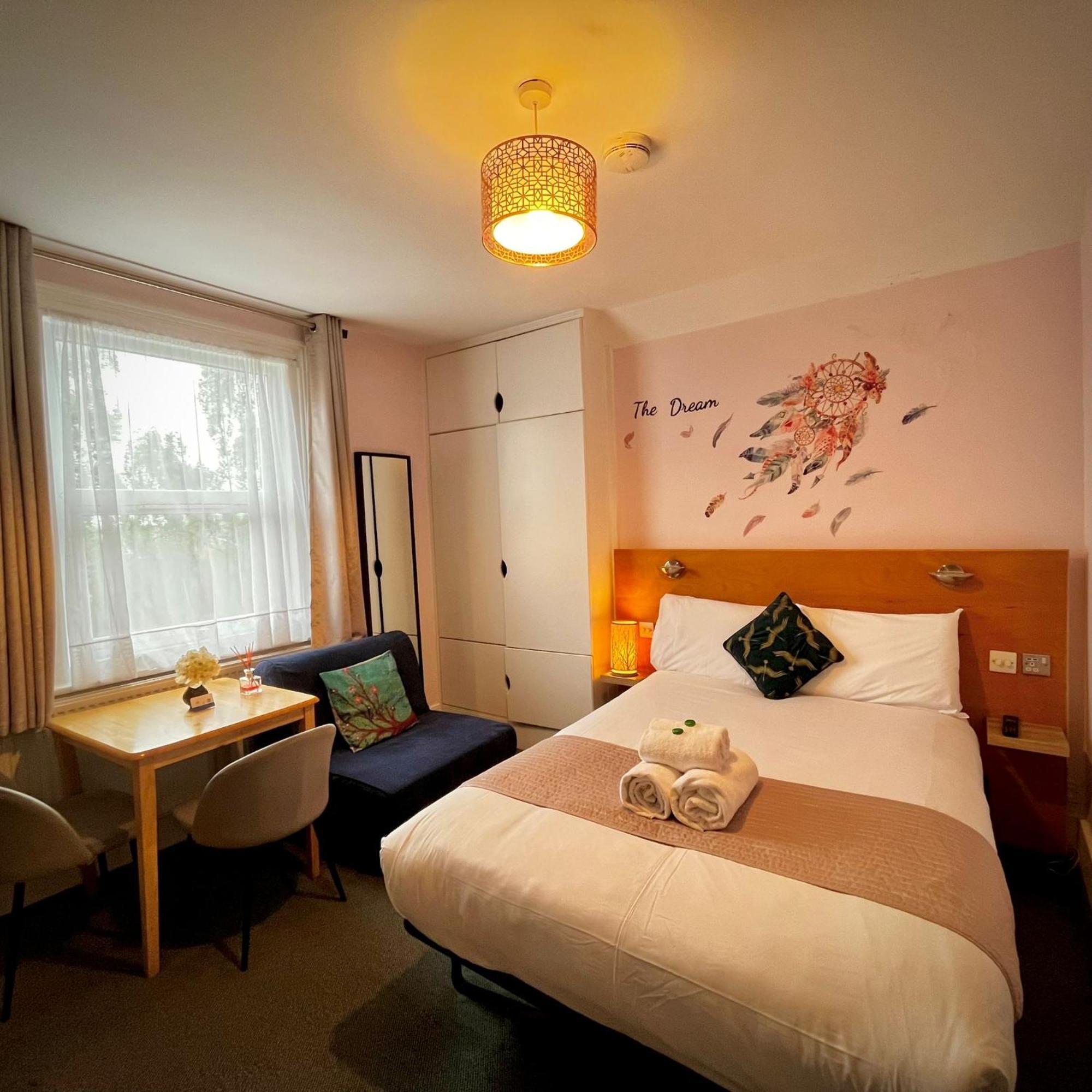 United Lodge Hotel Лондон Экстерьер фото