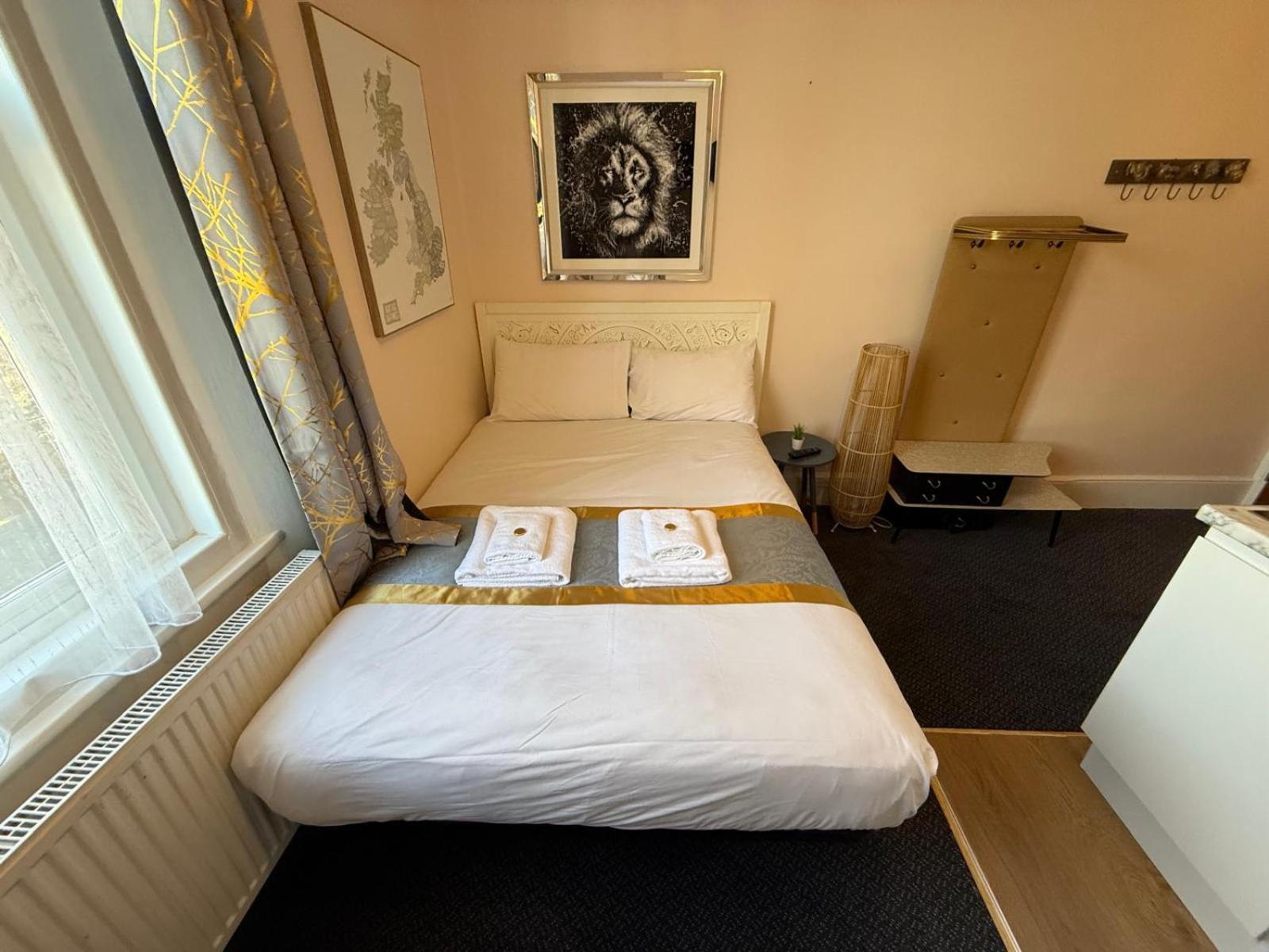 United Lodge Hotel Лондон Экстерьер фото