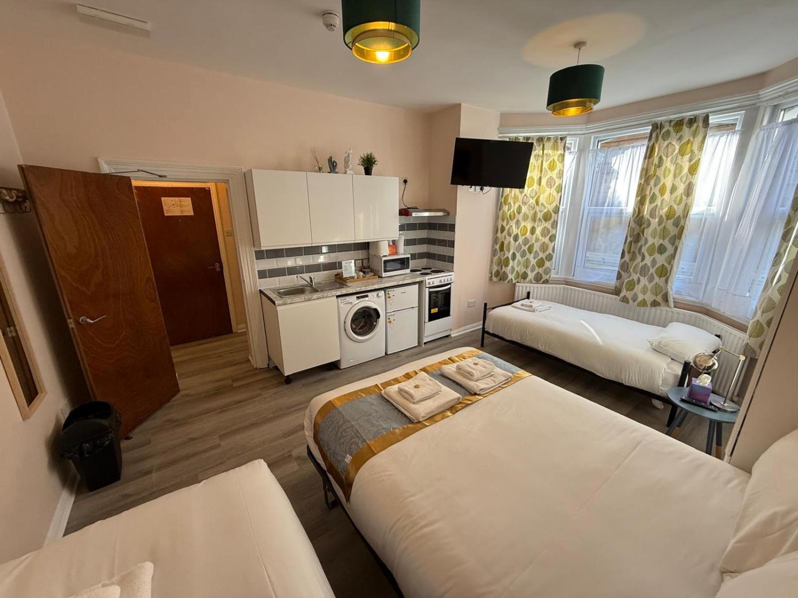 United Lodge Hotel Лондон Экстерьер фото